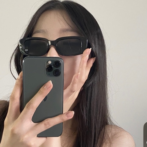 [NEW] Square Sunglasses - Picture 4 of 8